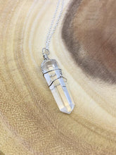 Load image into Gallery viewer, Crystal Clear Quartz Gemstone Healing Energy Pendant
