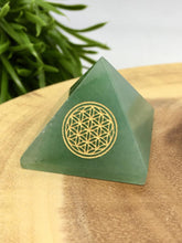 Load image into Gallery viewer, Crystal Pyramid Flower of Life Tigers Eye Rose Quartz Sodalite Amethyst Moonstone Tourmaline Aventurine Angelite Lepidolite Gemstone Chakra
